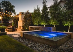 Minimalist Modern Garden Jacuzzi
