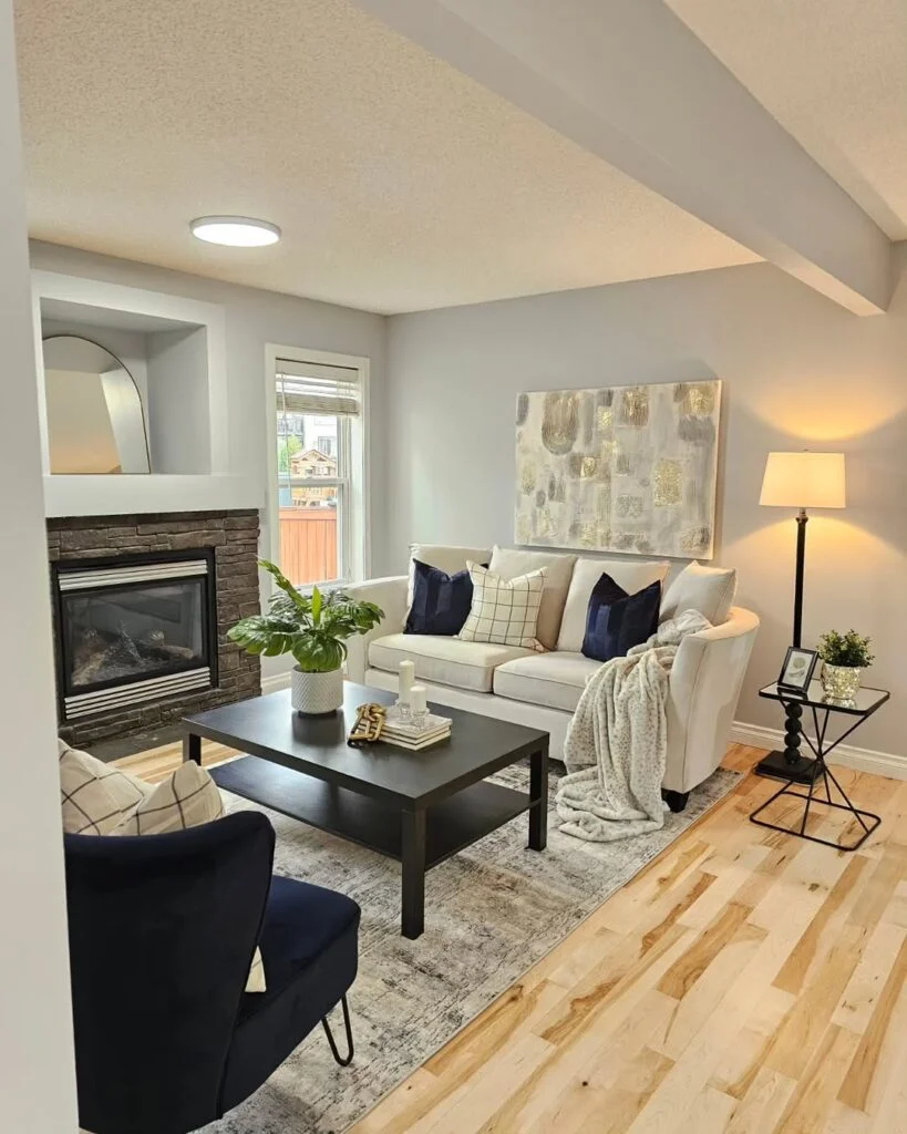 3. Symmetrical Seating Floor Plan